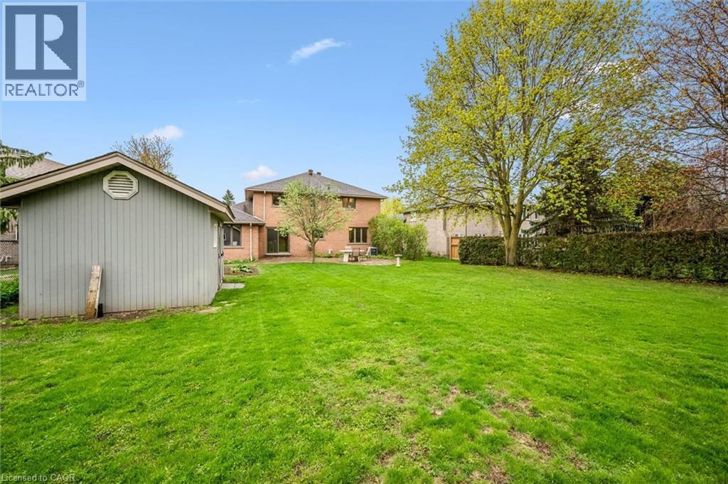 82 CORFIELD Drive, Kitchener, Ontario, N2A3W9 — Photo 30