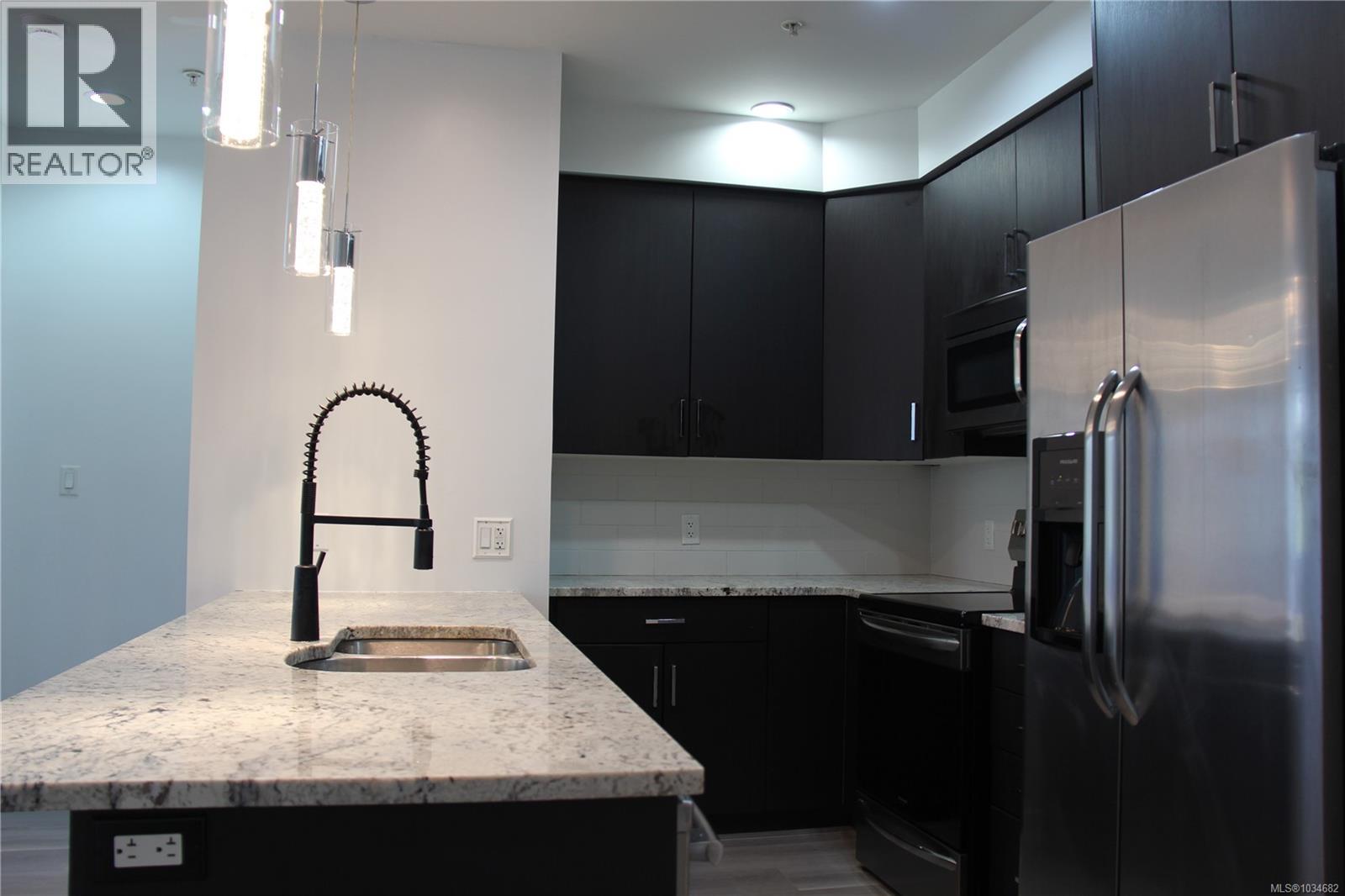 #312 2655 Sooke Rd - 10