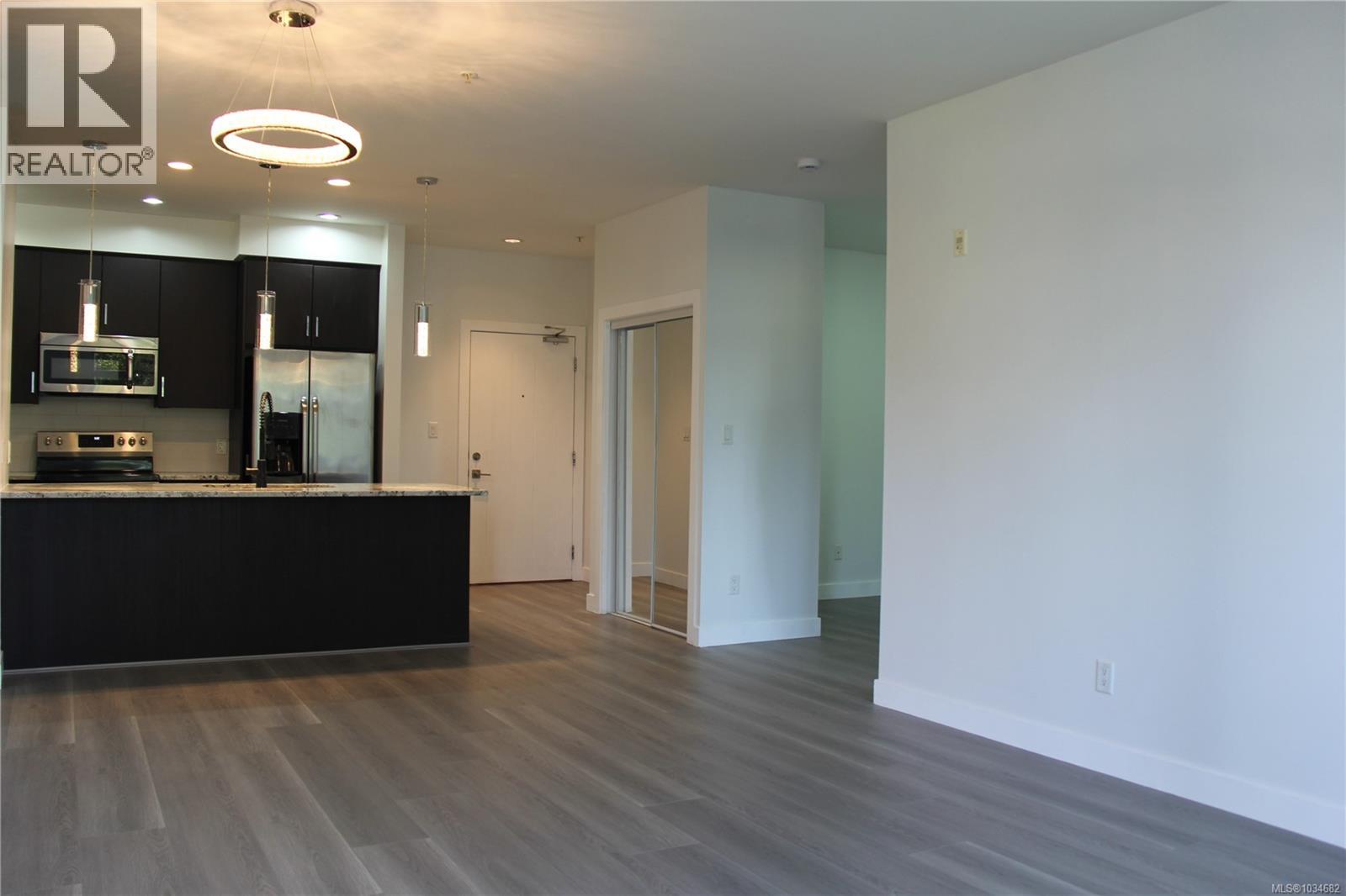 #312 2655 Sooke Rd - 7