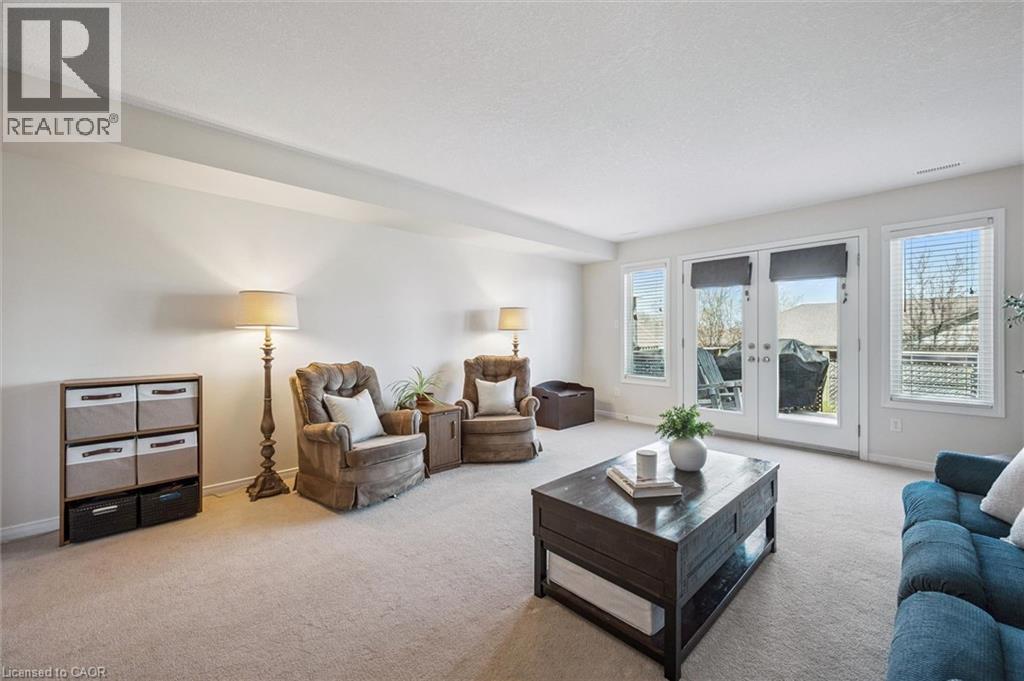 #16B 50 HOWE Drive - 14