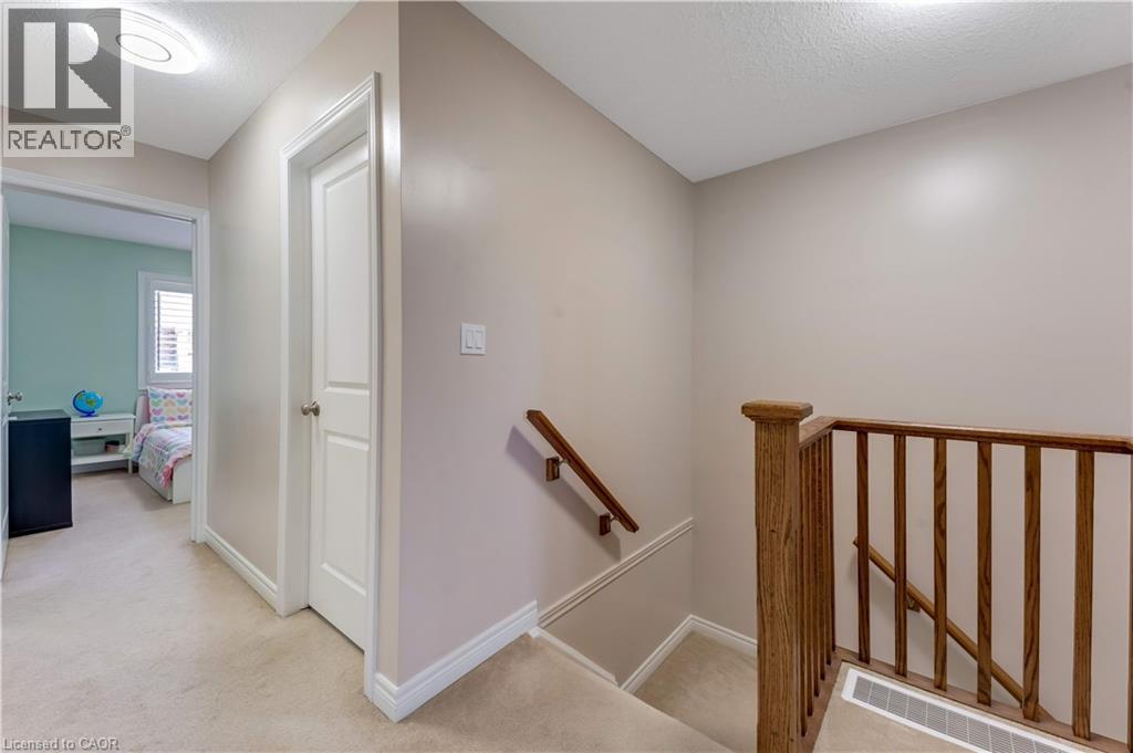 10 SANDYBAY Avenue, Kitchener, Ontario, N2A0H7 — Photo 18