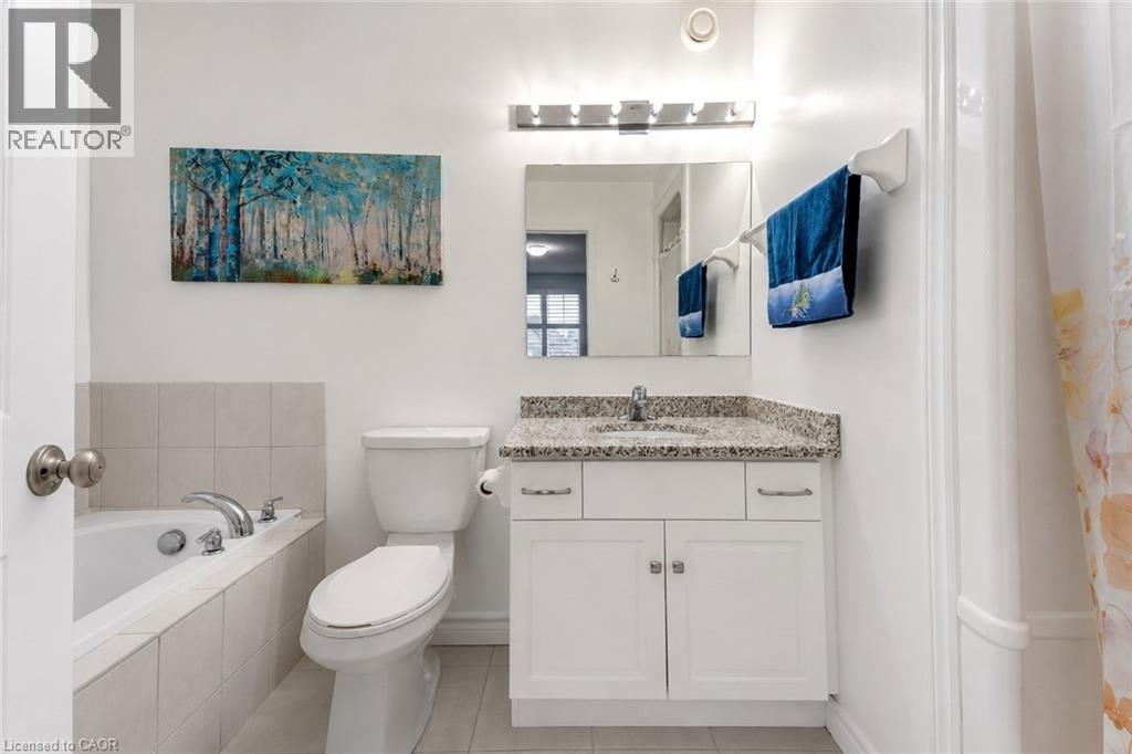 10 SANDYBAY Avenue, Kitchener, Ontario, N2A0H7 — Photo 24