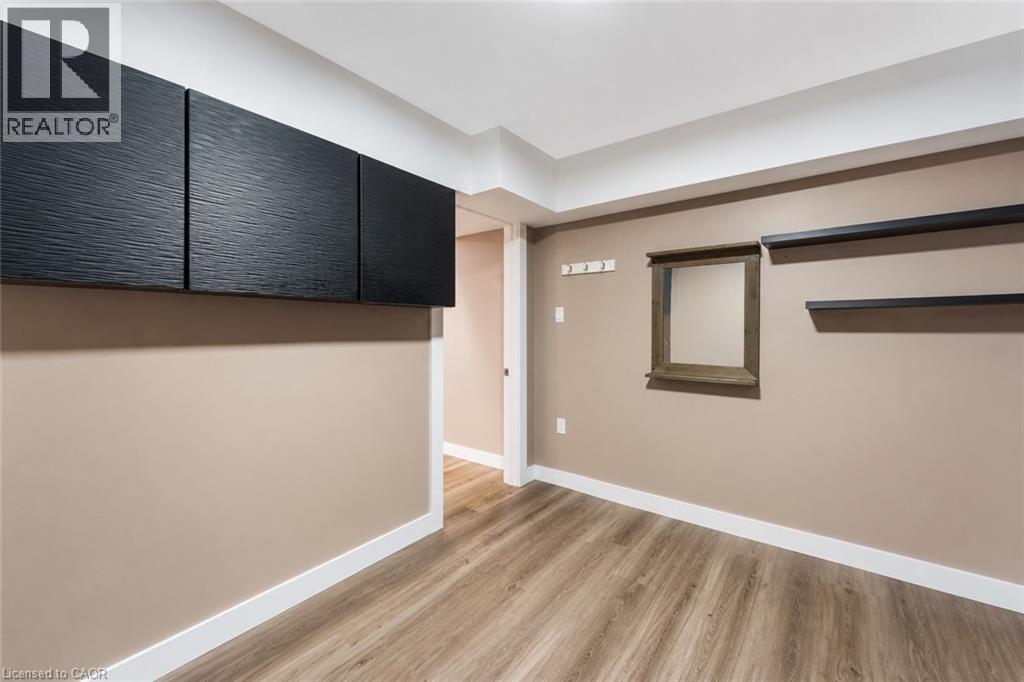 10 SANDYBAY Avenue, Kitchener, Ontario, N2A0H7 — Photo 39