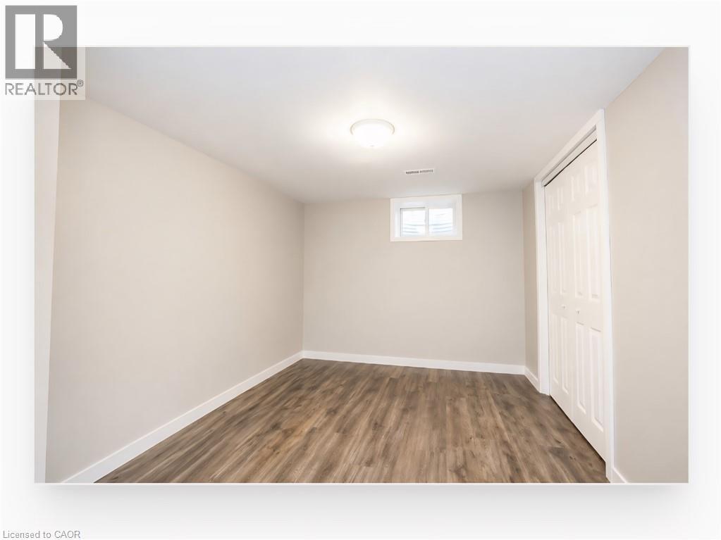 4 HUDSON Drive, St. Catharines, Ontario, L2M2J3 — Photo 19