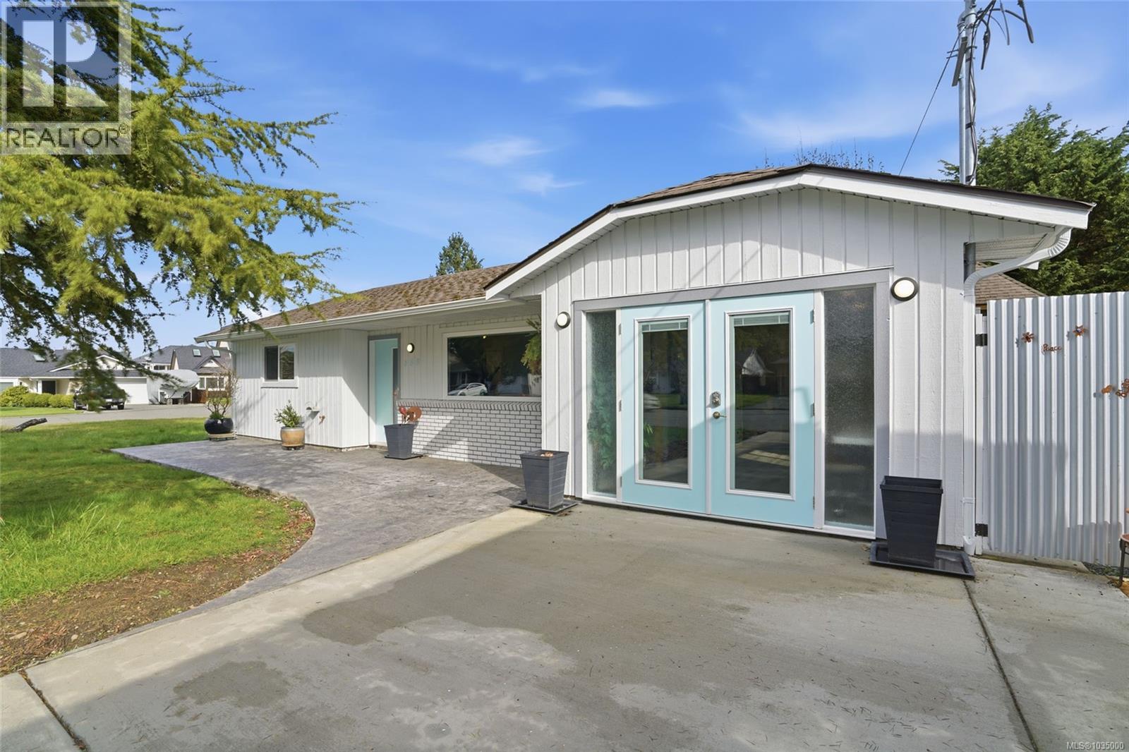 668 Foster Dr - 12