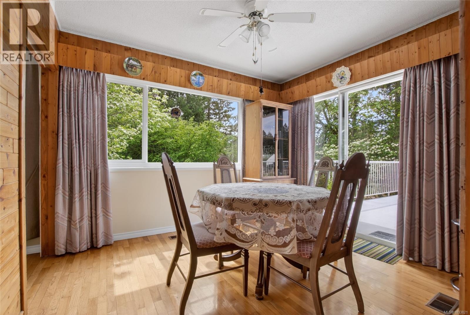 399 Arbutus Ave W - 12