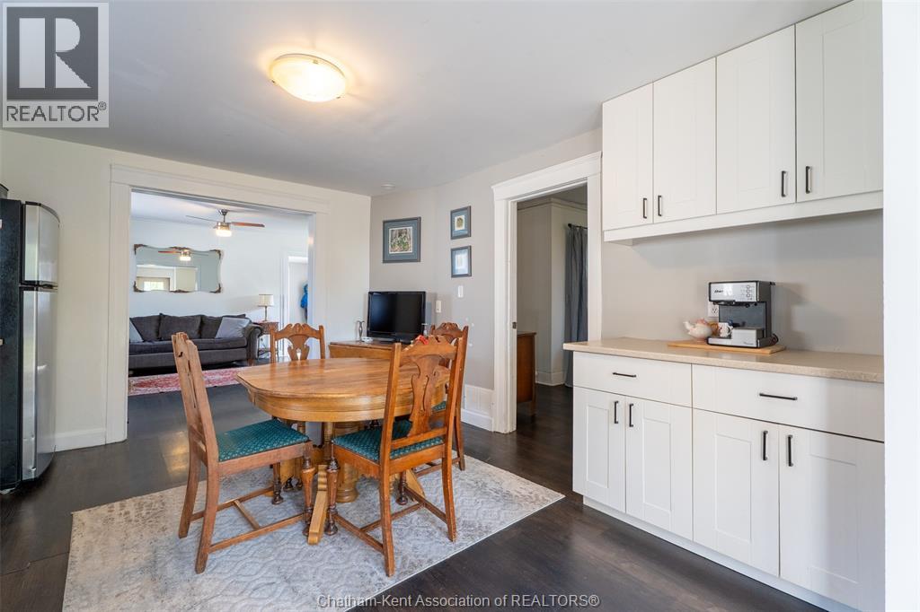 128 ELIZABETH STREET - 10