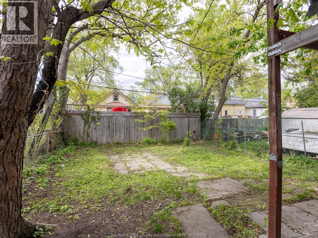 438 WAHKETA STREET, Windsor, Ontario, N8X1B6 — Photo 22