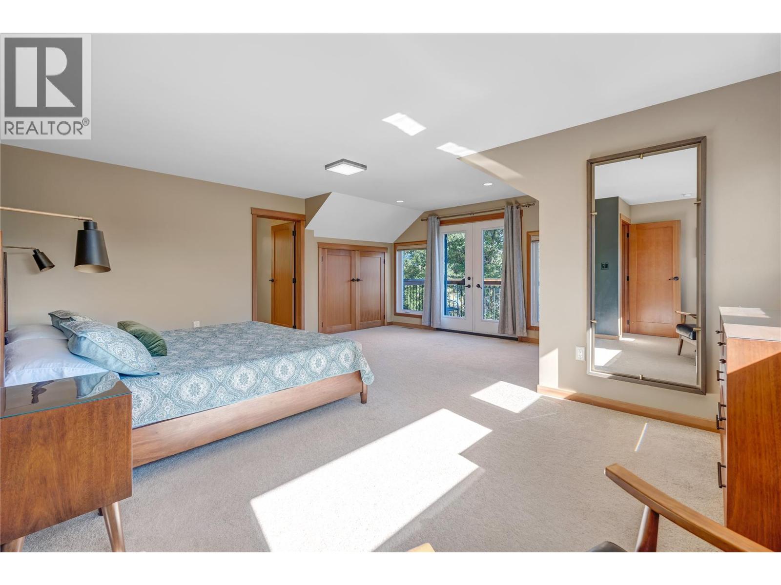 1702 Thornber Street, Summerland