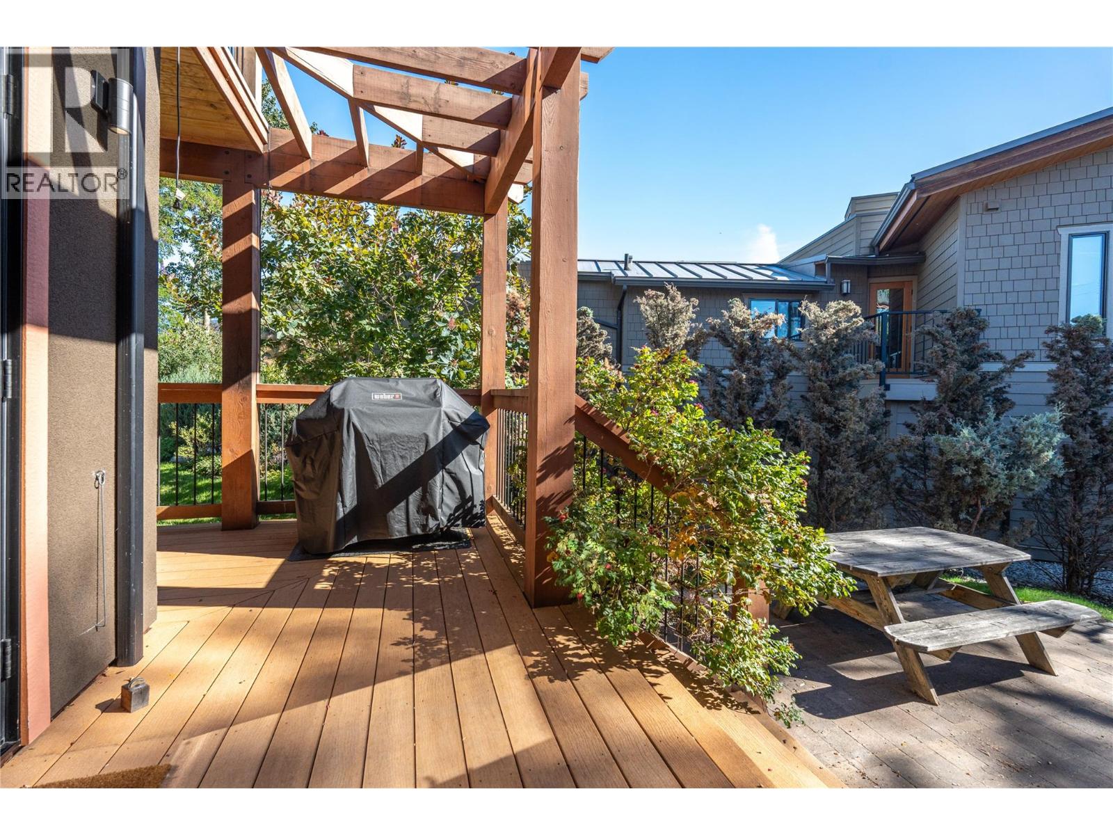 1702 Thornber Street, Summerland