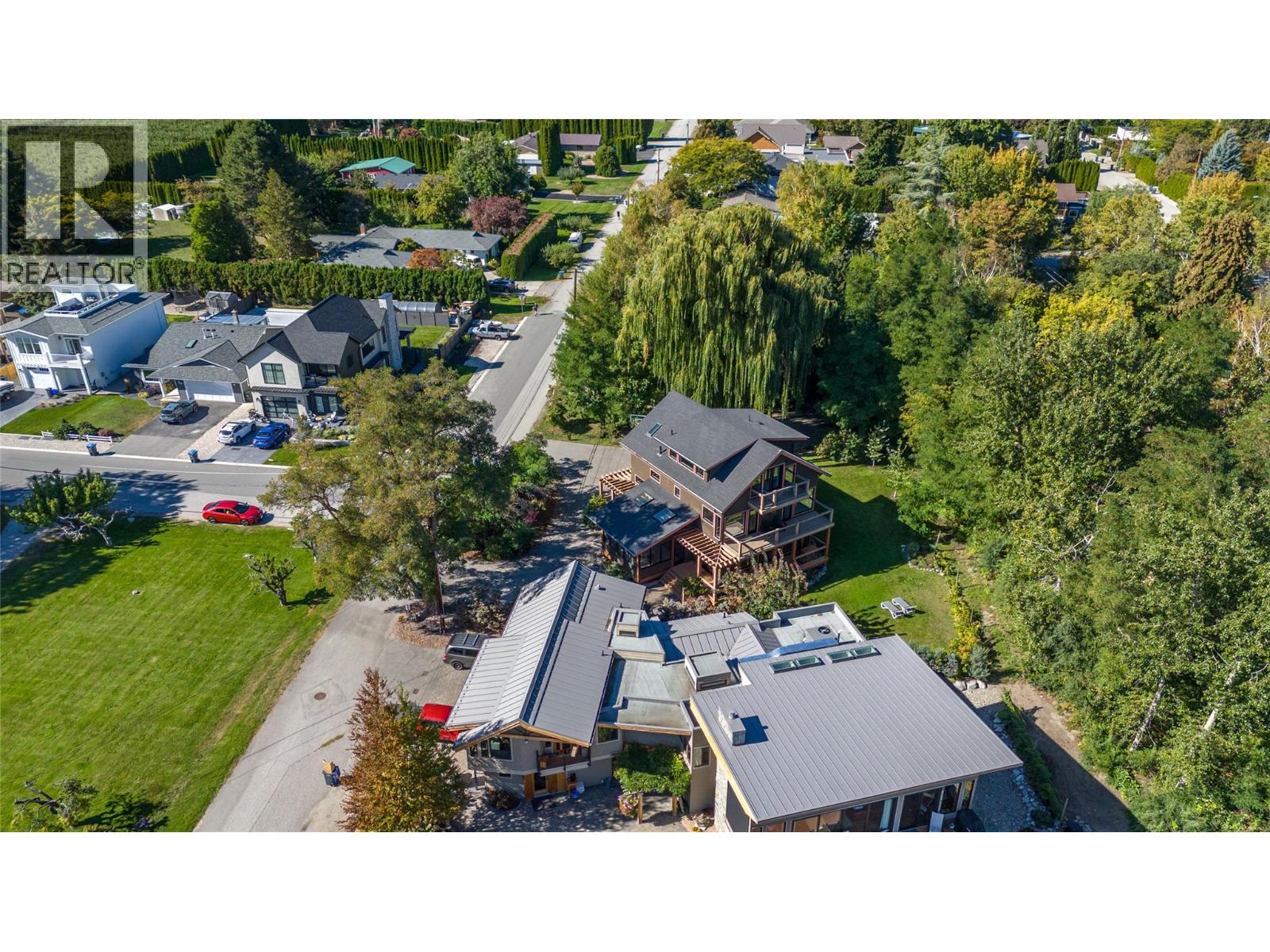 1702 Thornber Street, Summerland