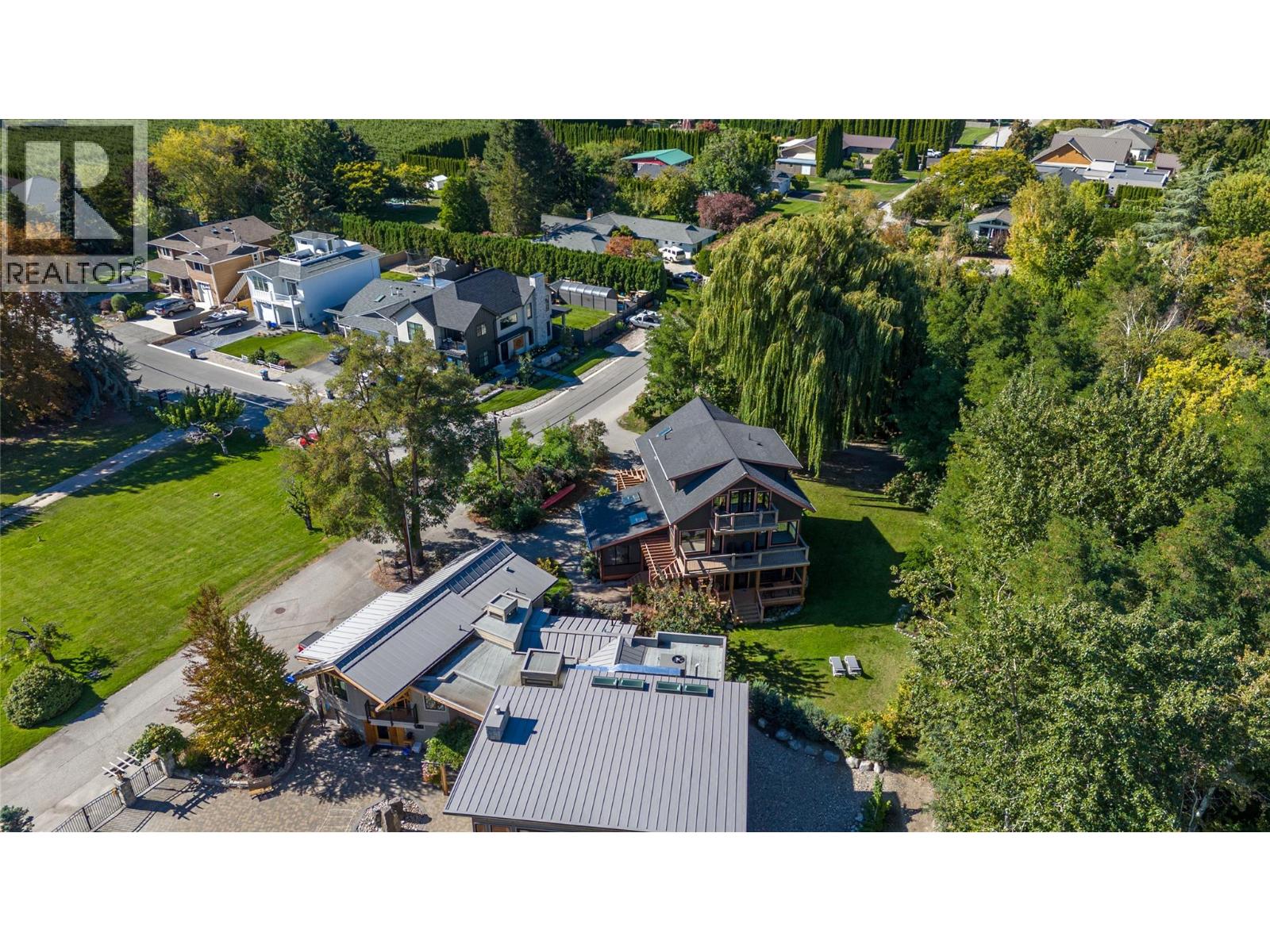 1702 Thornber Street, Summerland
