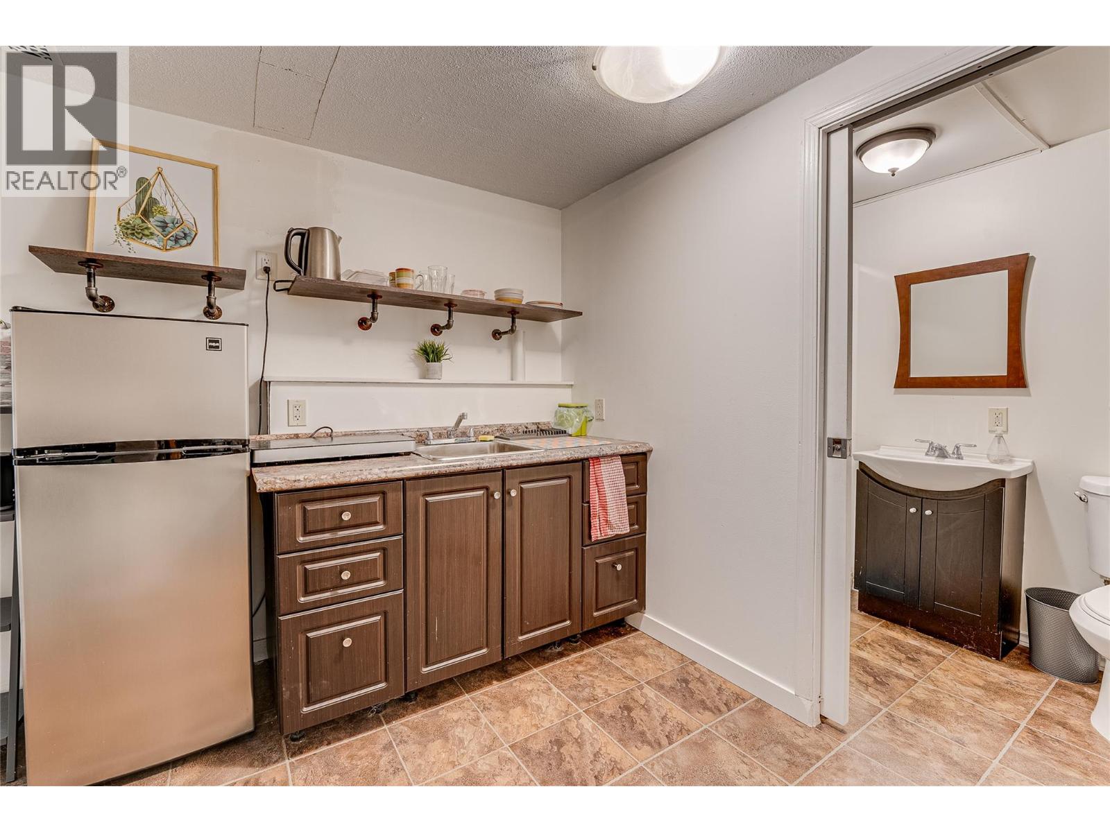 6689 Cameo Drive, Vernon