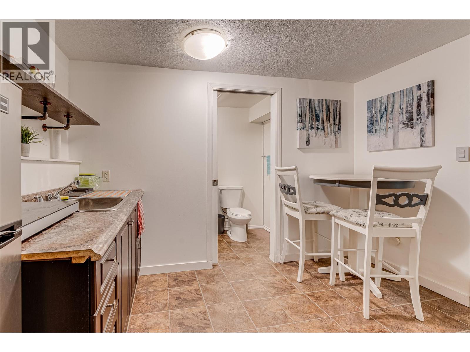 6689 Cameo Drive - 26