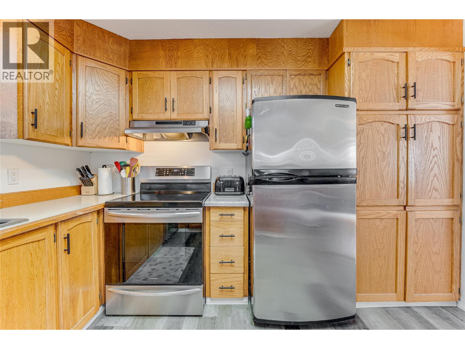 6689 Cameo Drive - 6