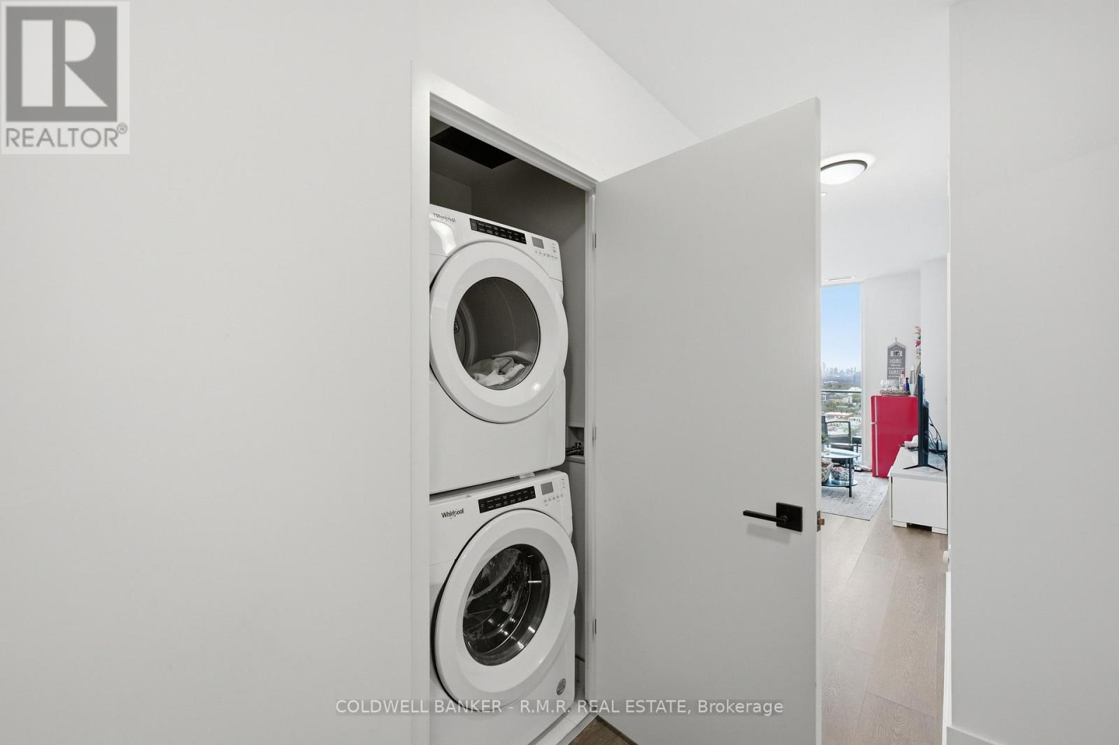 #2707 36 ZORRA STREET - 21