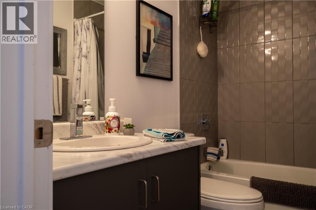 #1005 450 DUNDAS Street E - 20
