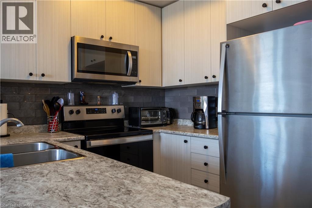 450 DUNDAS Street E Unit# 1005, Waterdown, Ontario, L8B1Z2 — Photo 4