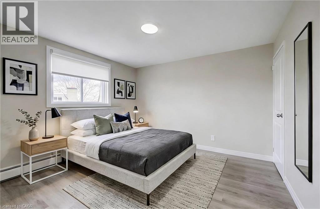 267 CLYDE Road Unit# 14, Cambridge, Ontario, N3H1C4 — Photo 9