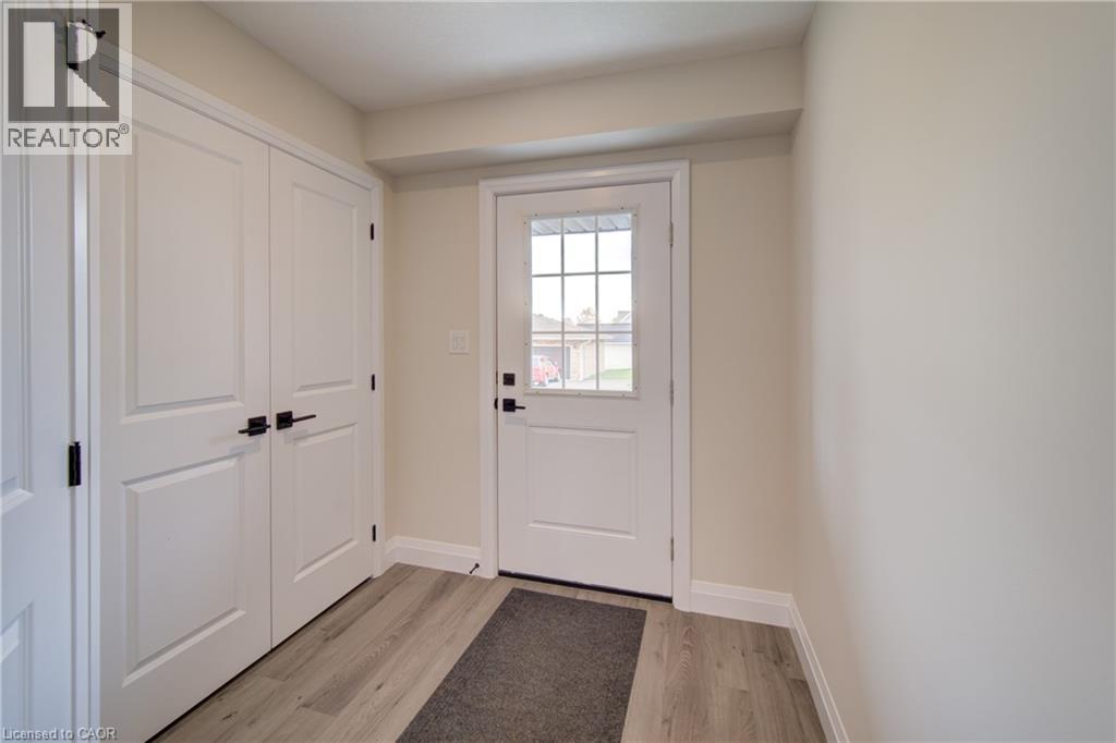 723 ELMA Street W, Listowel, Ontario, N4W1W5 — Photo 3