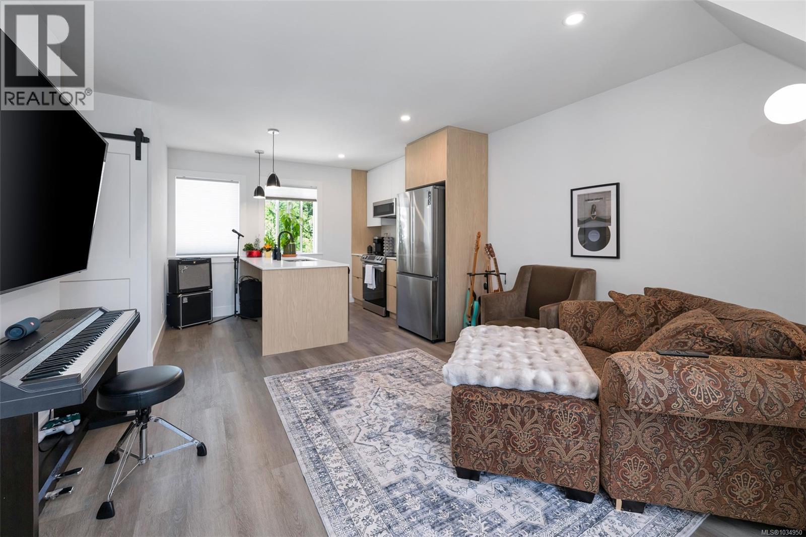 452 Pelican Dr - 62