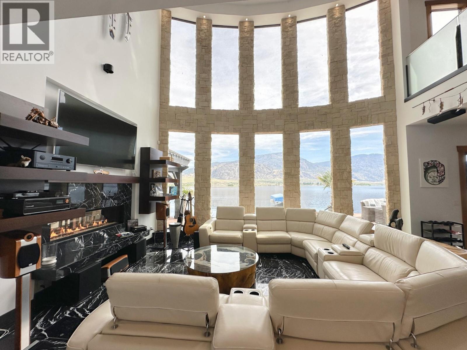 19431 95TH Street, Osoyoos