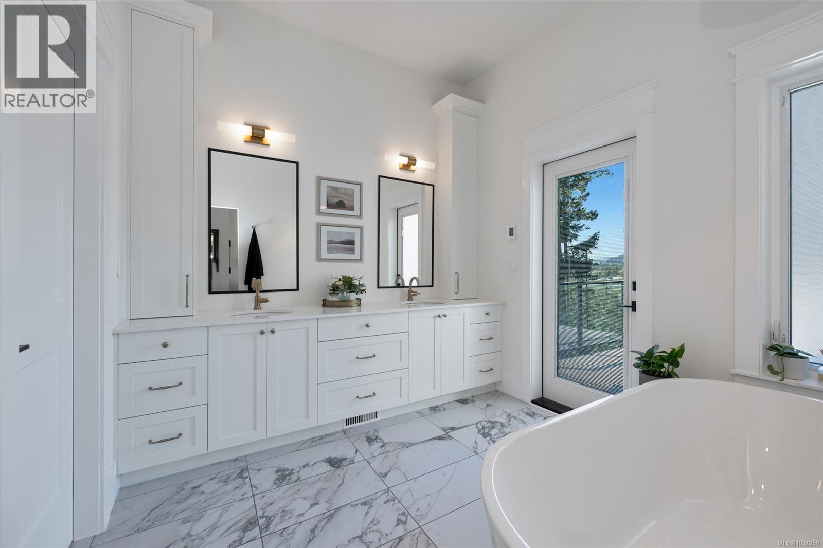 452 Pelican Dr - 27