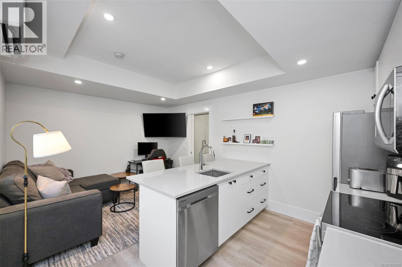 452 Pelican Dr - 55