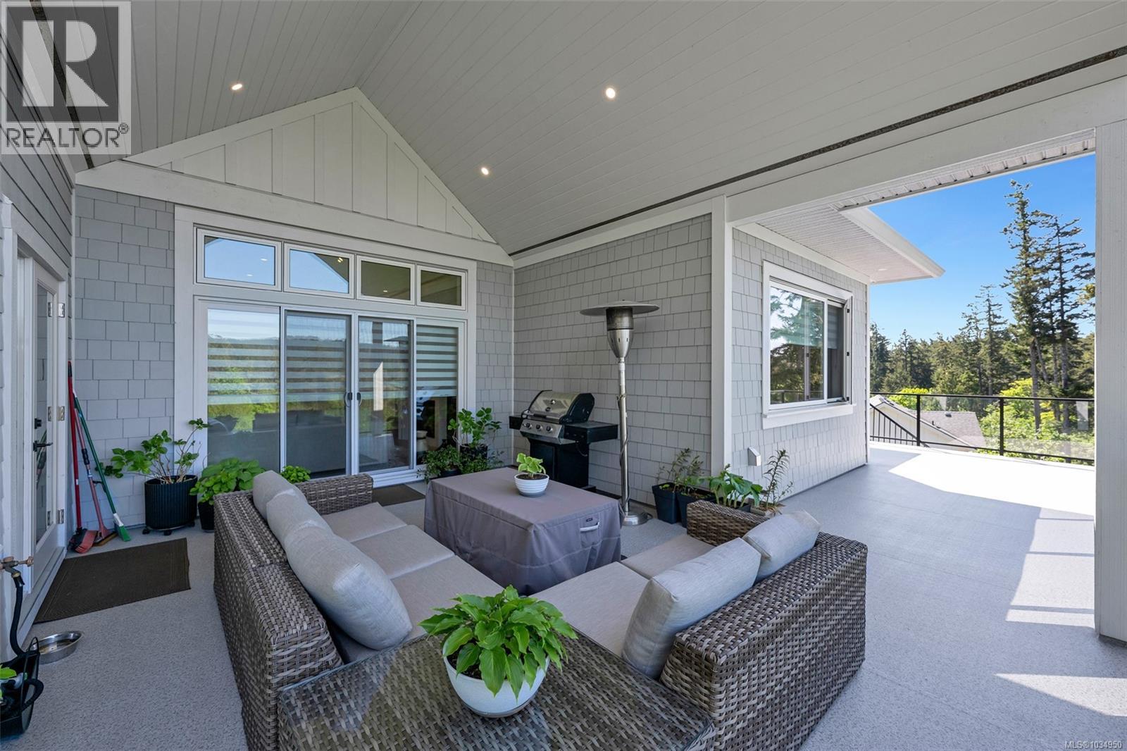 452 Pelican Dr - 70
