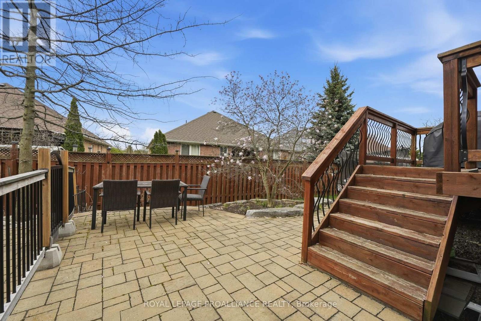 9 ESSEX DRIVE - 45