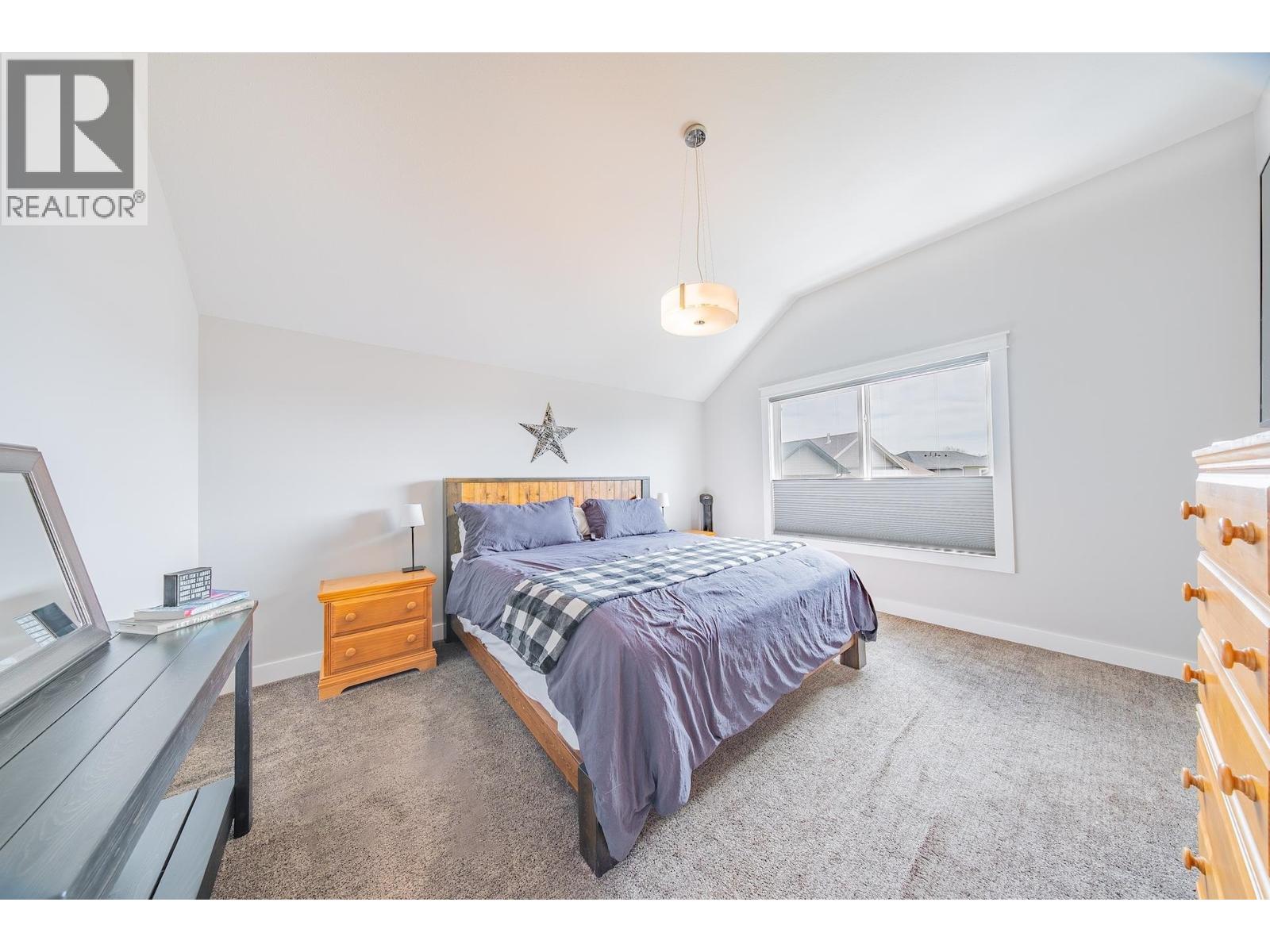 10303 117 AVENUE - 18