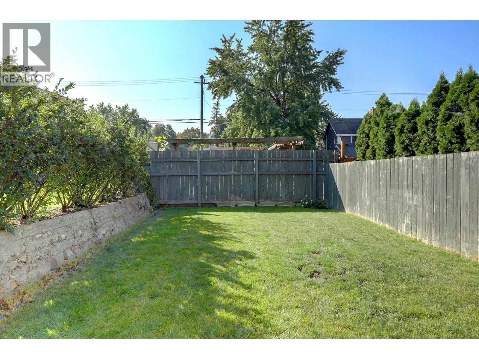 3204 24 Street - 51