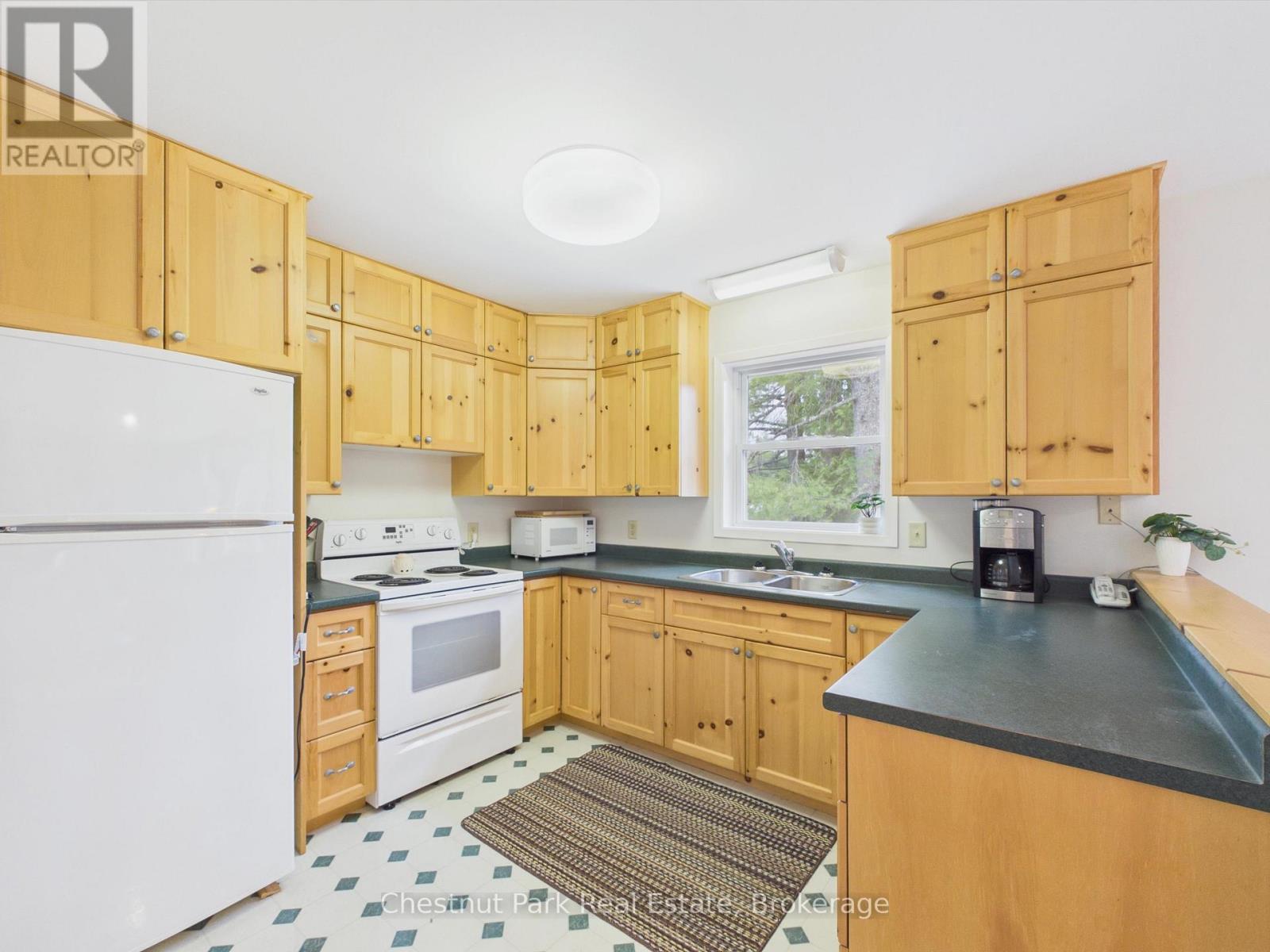 1299 DICKIE LAKE ROAD - 12