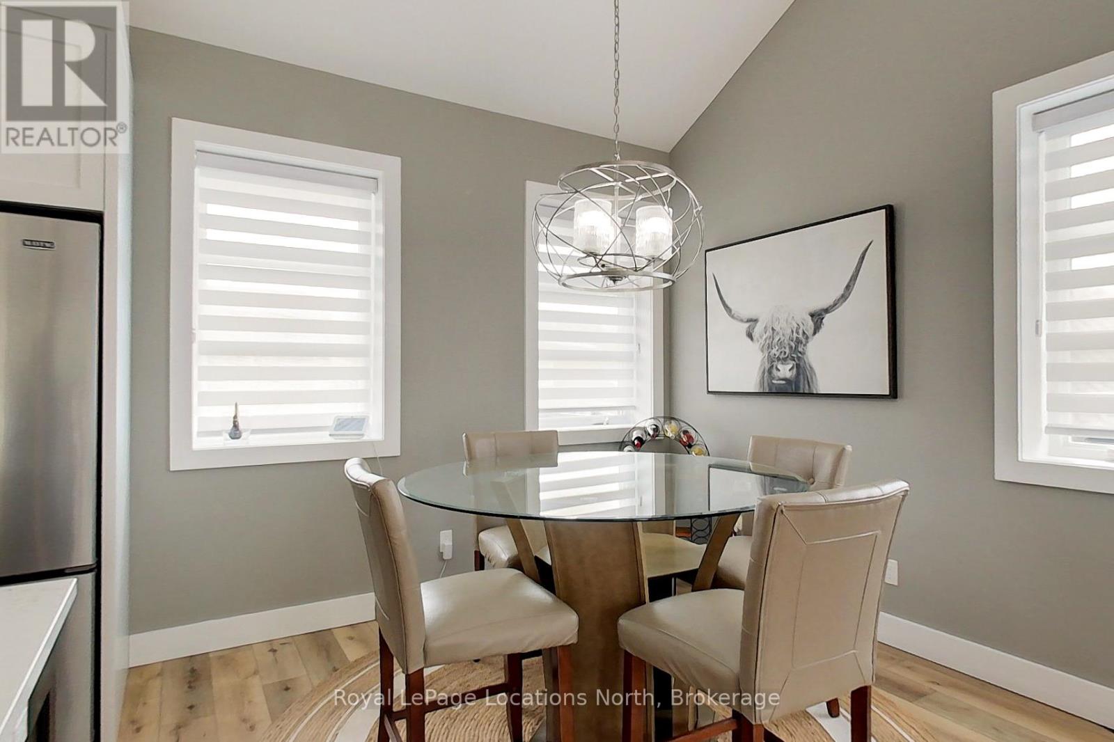 30 GORDON CRESCENT - 17