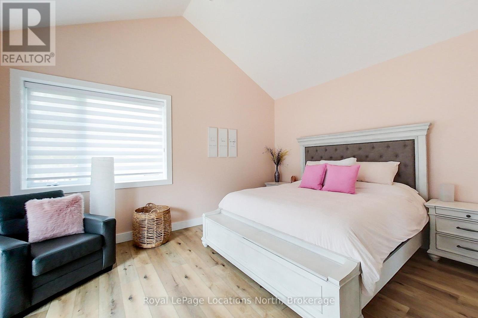 30 GORDON CRESCENT - 18