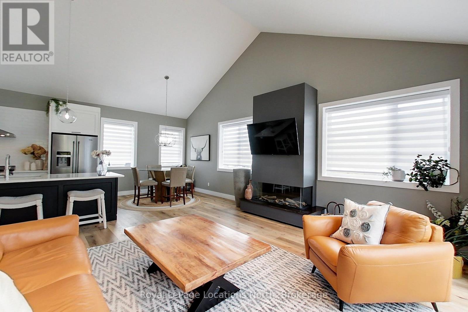 30 GORDON CRESCENT - 3