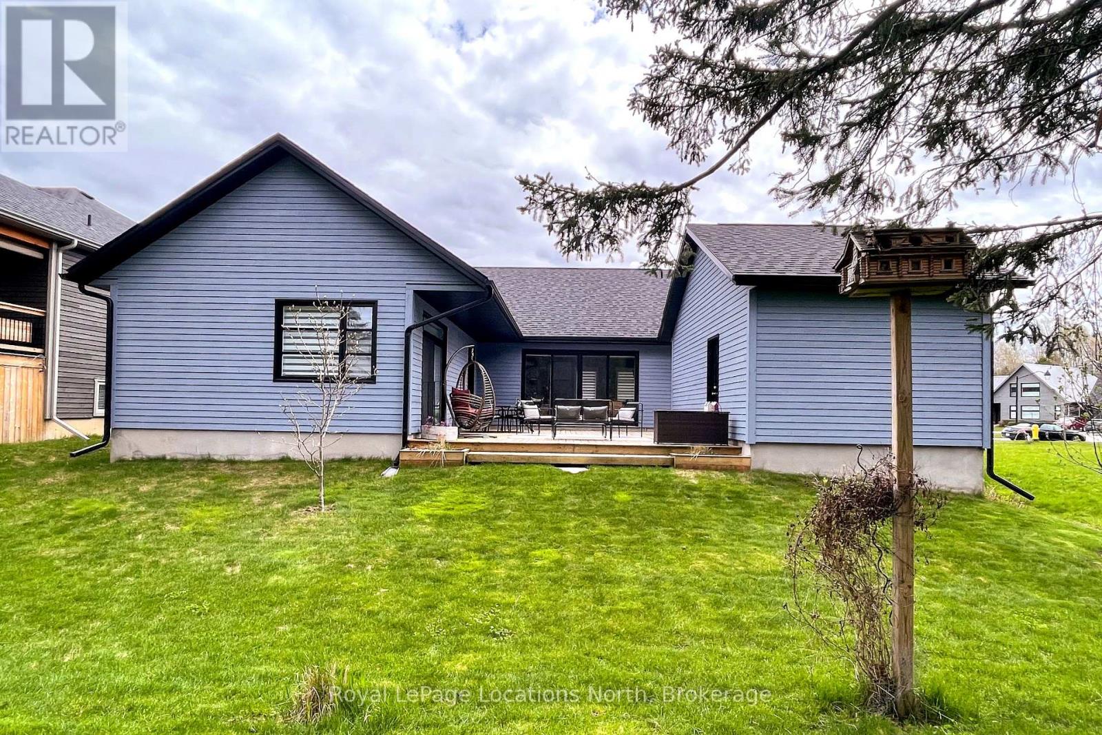 30 GORDON CRESCENT - 33