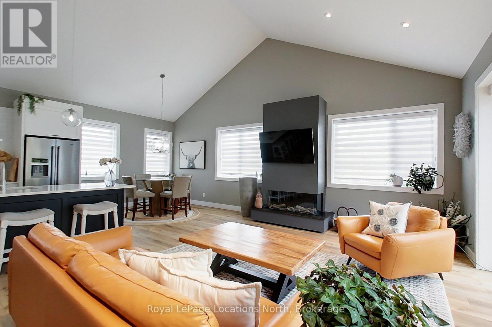 30 GORDON CRESCENT - 4
