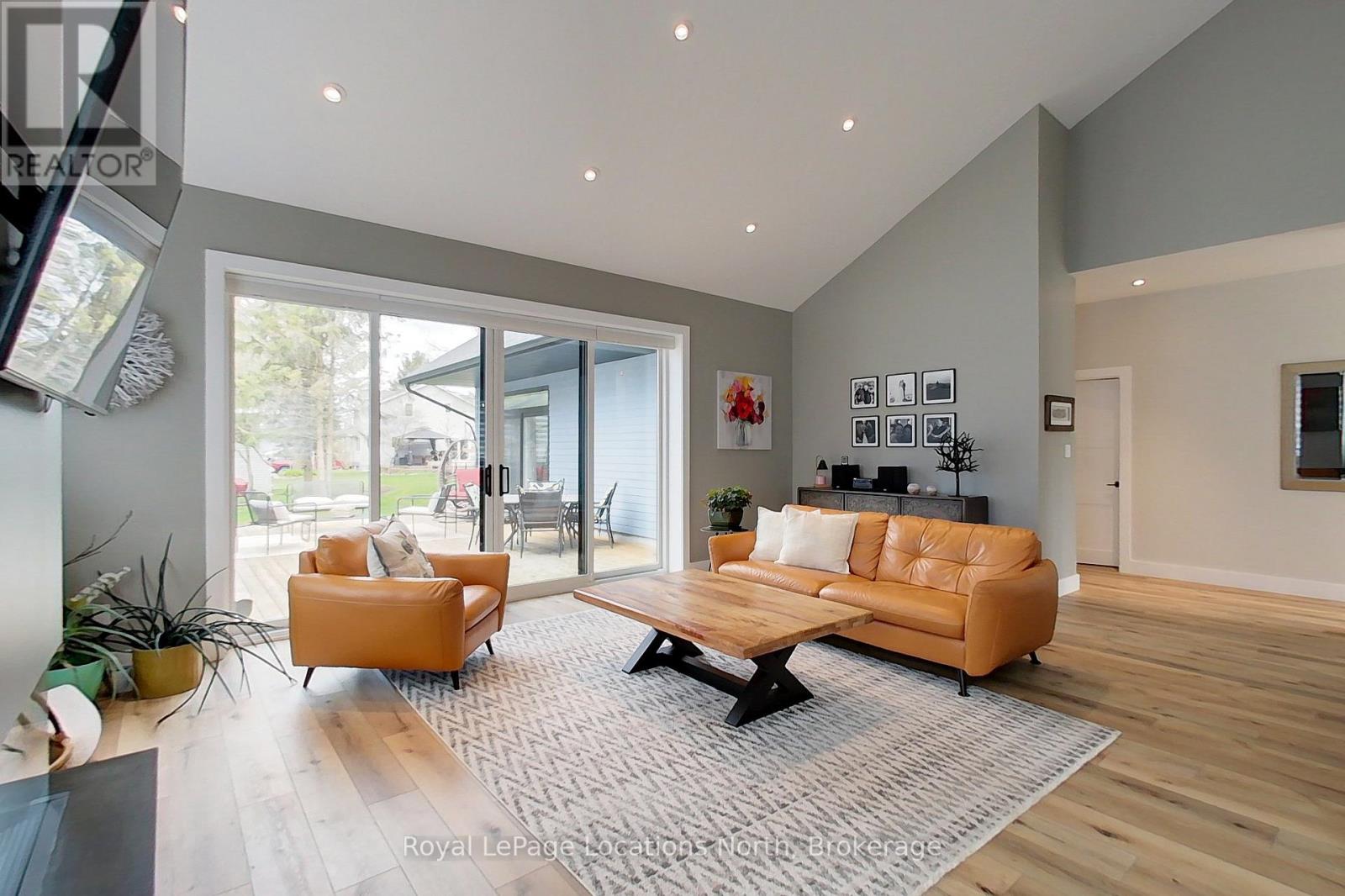 30 GORDON CRESCENT - 6