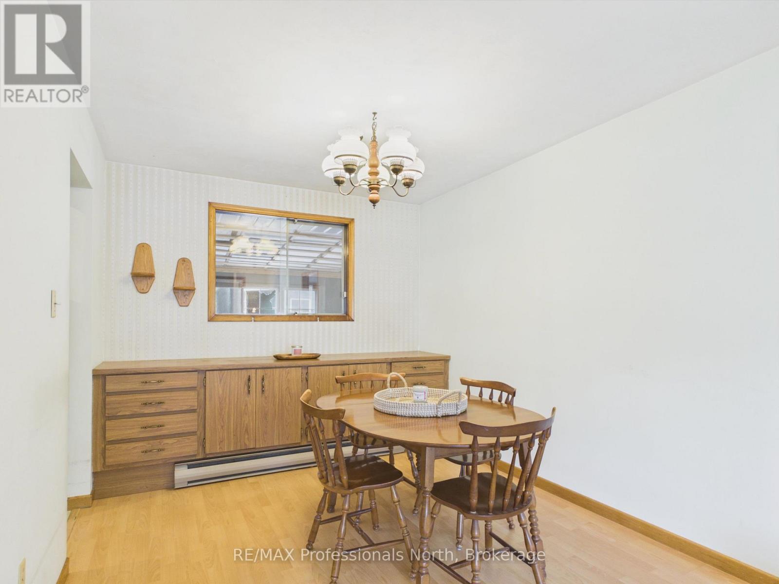 11 BEACON LANE - 10