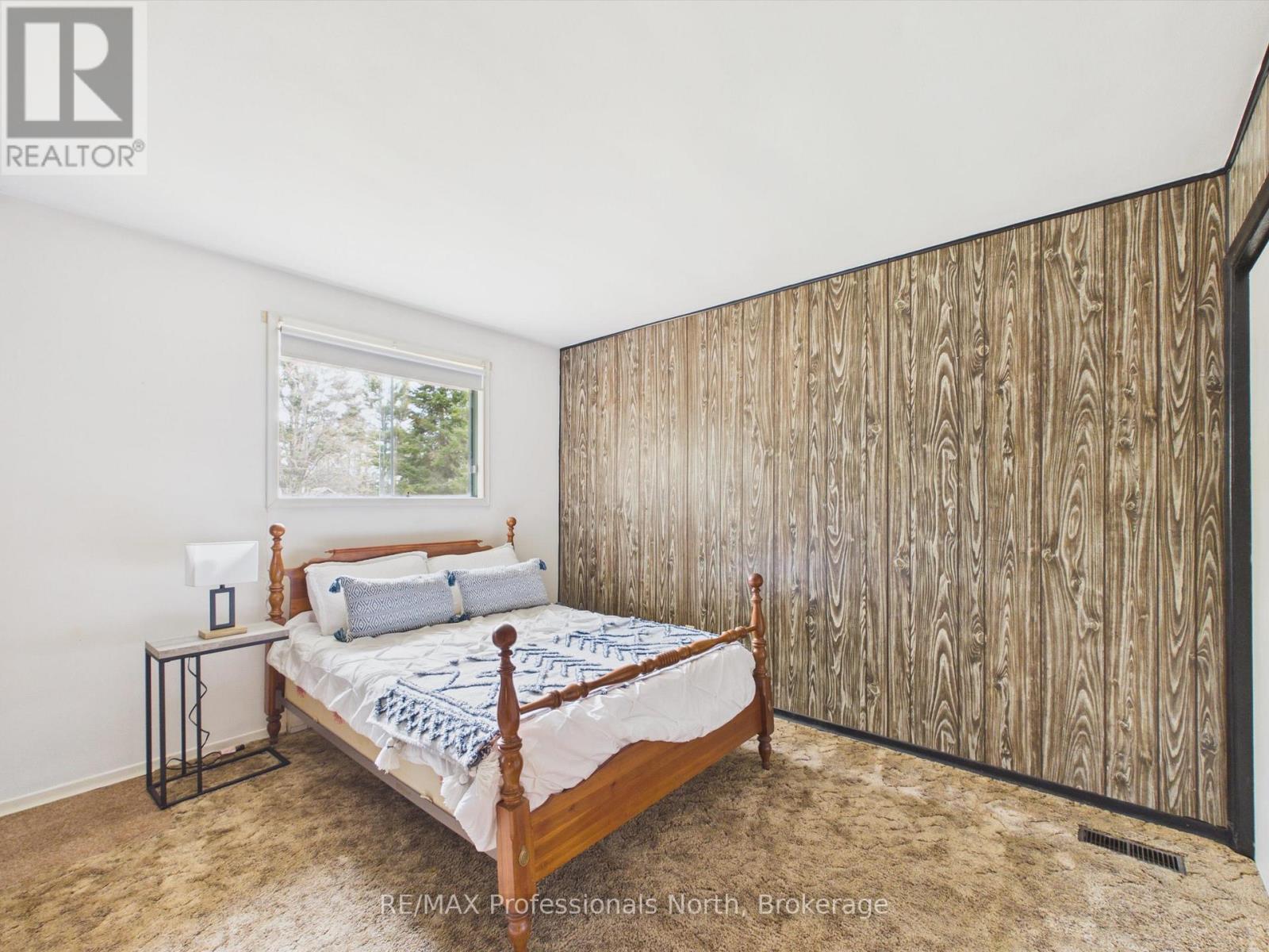 11 BEACON LANE - 18