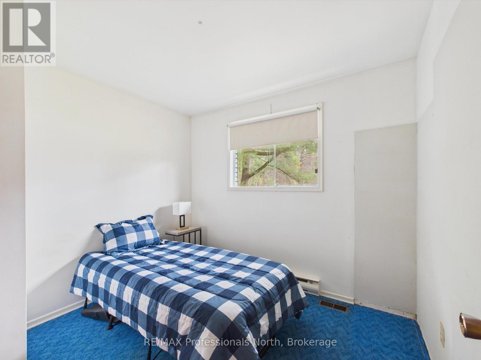 11 BEACON LANE - 19