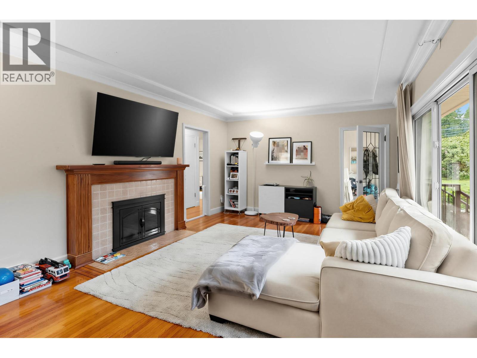 1095 E 29TH STREET, North Vancouver