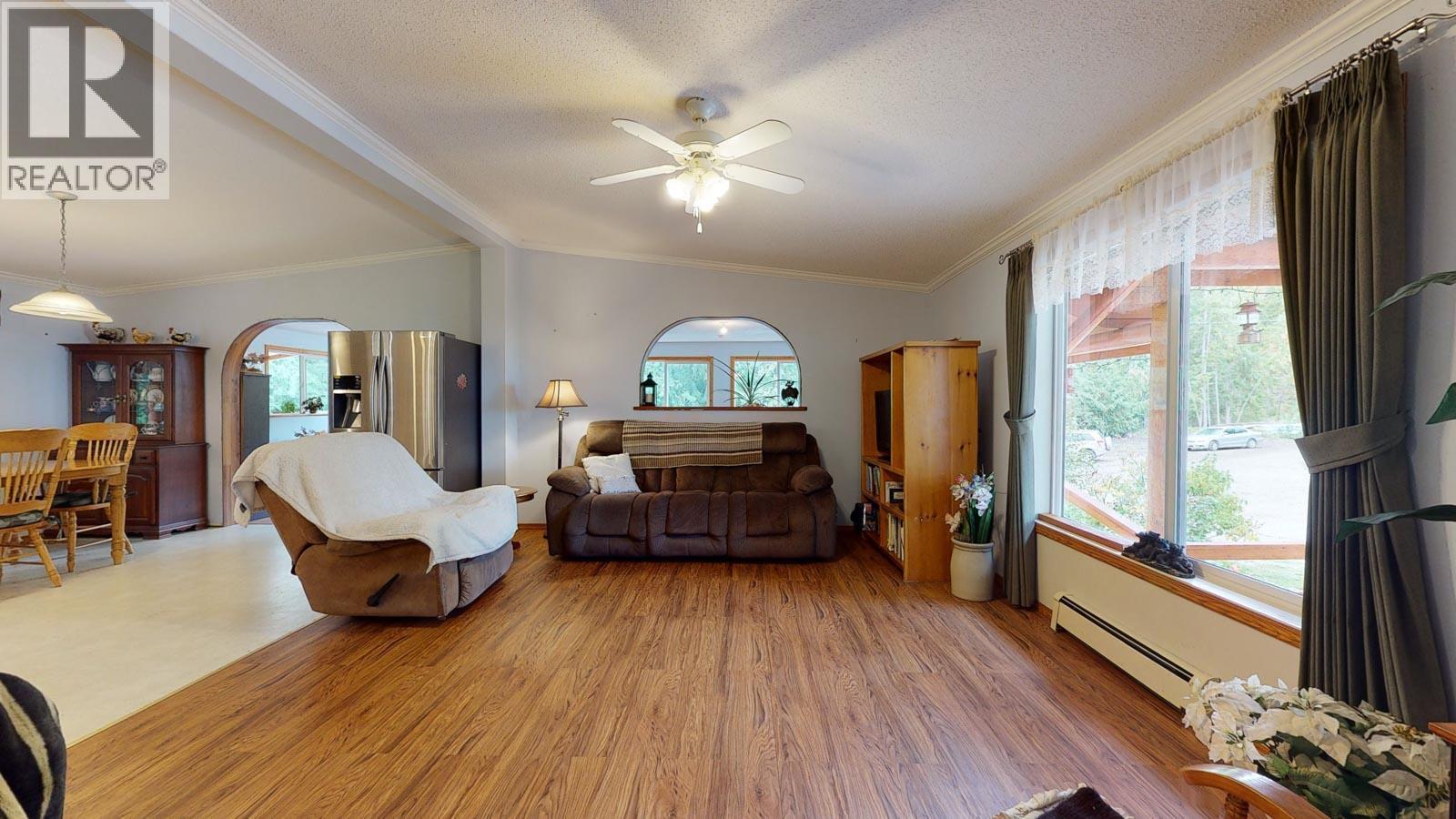  2681 Trans Canada Hwy. Other, Sorrento