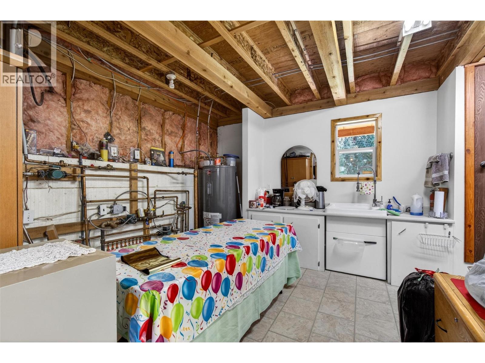  2681 Trans Canada Hwy. Other, Sorrento