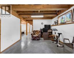 2681 Trans Canada Hwy., Sorrento, BC V0E2W0 Photo 32