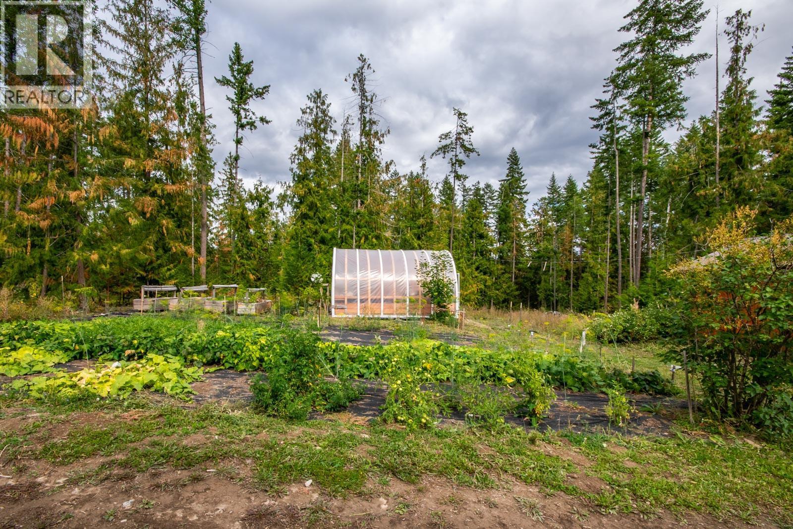  2681 Trans Canada Hwy. Other, Sorrento