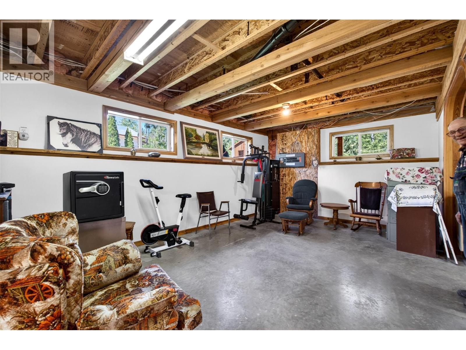  2681 Trans Canada Hwy. Other, Sorrento