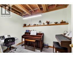 2681 Trans Canada Hwy., Sorrento, BC V0E2W0 Photo 35