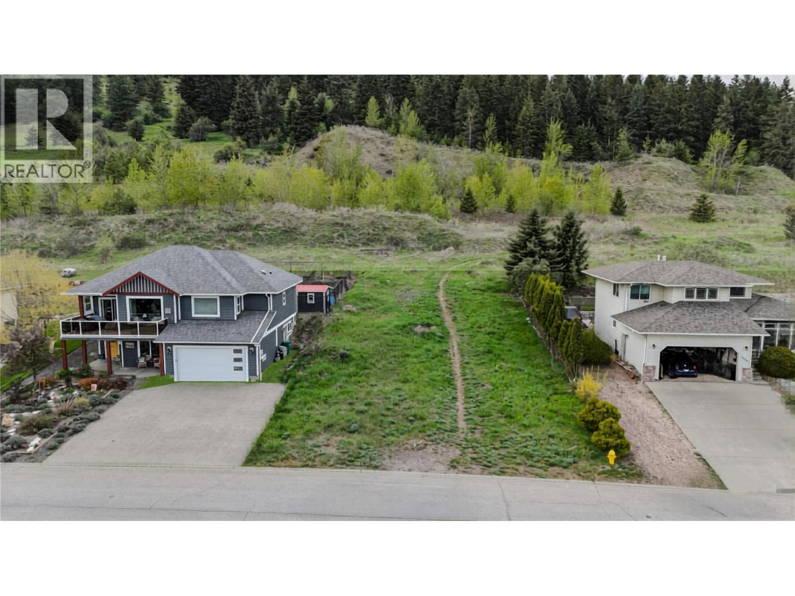 2000 Mountain View Avenue - 1